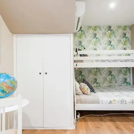 Deluxe * ליסבון